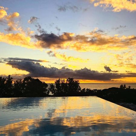 Luxury Penthouse With Infinity Pool & Stunning Sea View Apartment Flic-en-Flacq Exterior foto