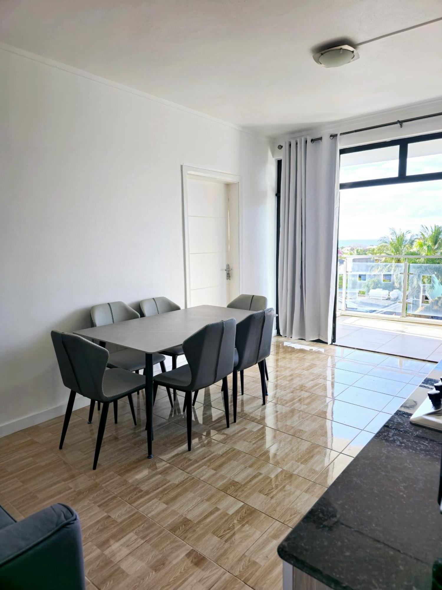 Luxury Penthouse With Infinity Pool & Stunning Sea View Apartment Flic-en-Flacq Exterior foto